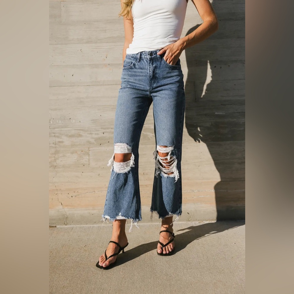 Free People Distressed Jeans Crop 29 - Picture 2 of 6